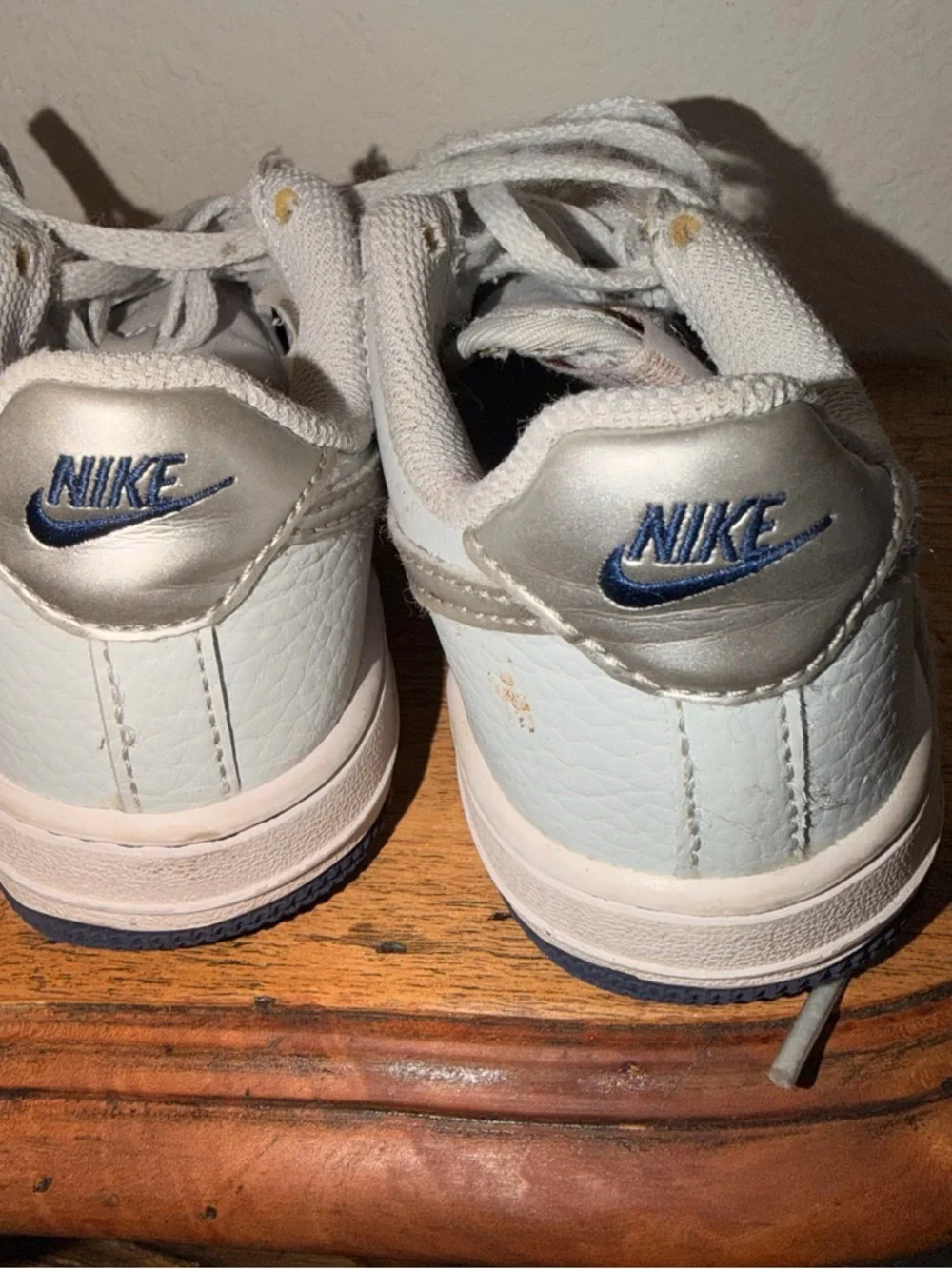 Nike Kids Classic Force 1 Low-Top Sneakers